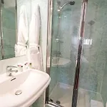 加纳克罗阿塞特酒店 公寓式酒店 4*