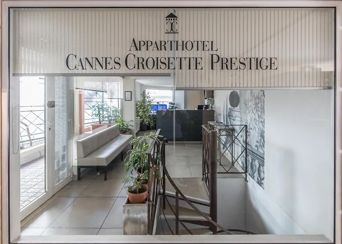 Croisette Prestige Ξενοδοχείο με διαμερίσματα 4*